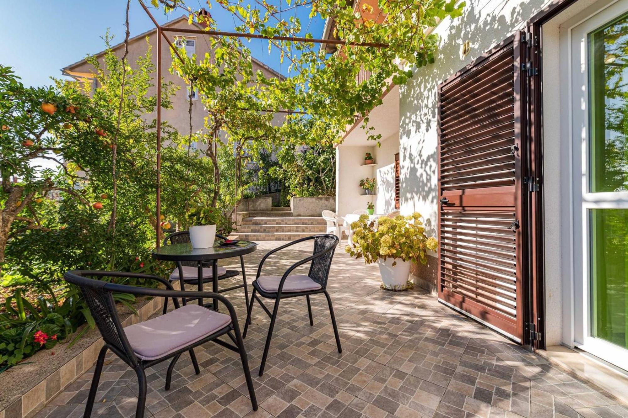 Studio Apartment Sekula Sibenik Exterior photo